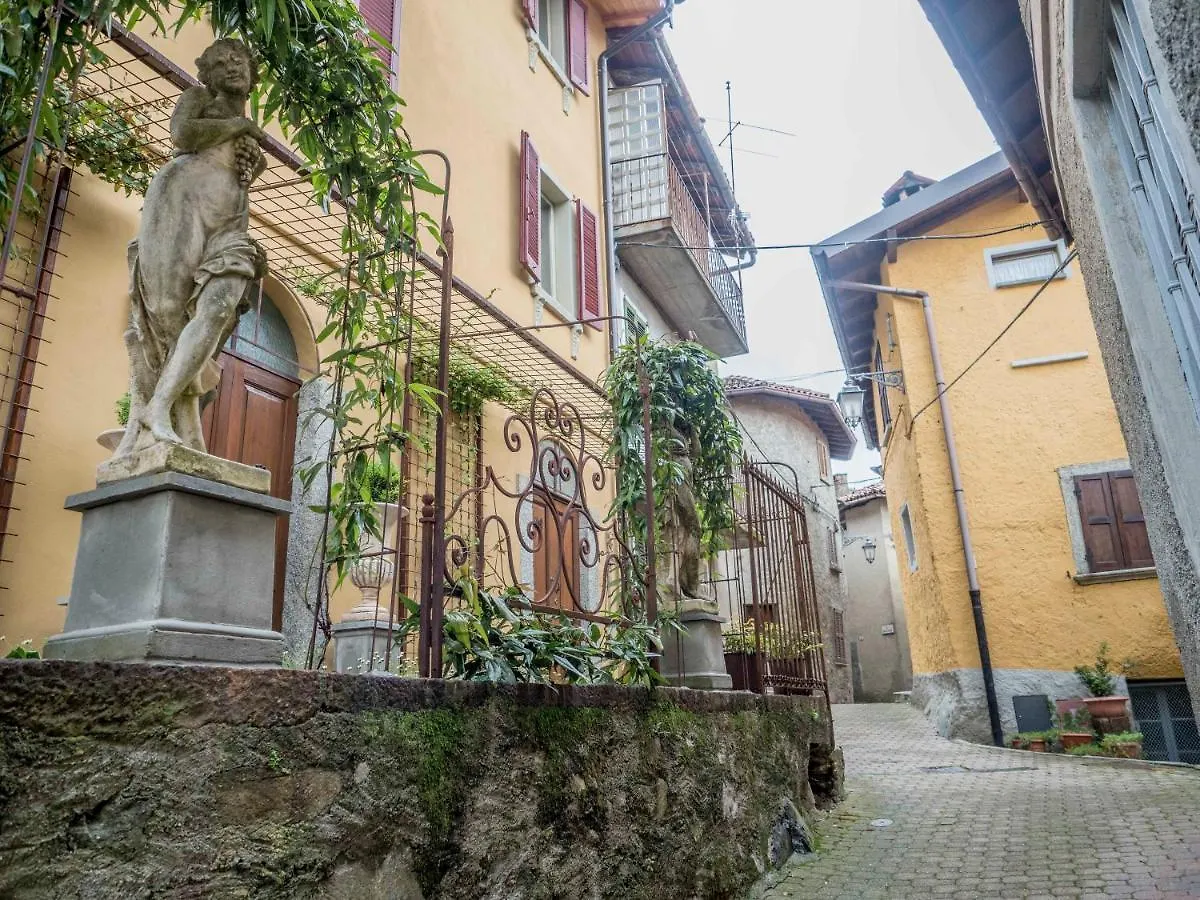 Castello Di Gaia Apartment Magreglio
